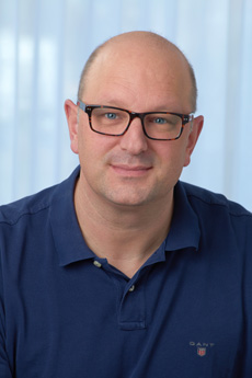 Dr. Jochen Stübel